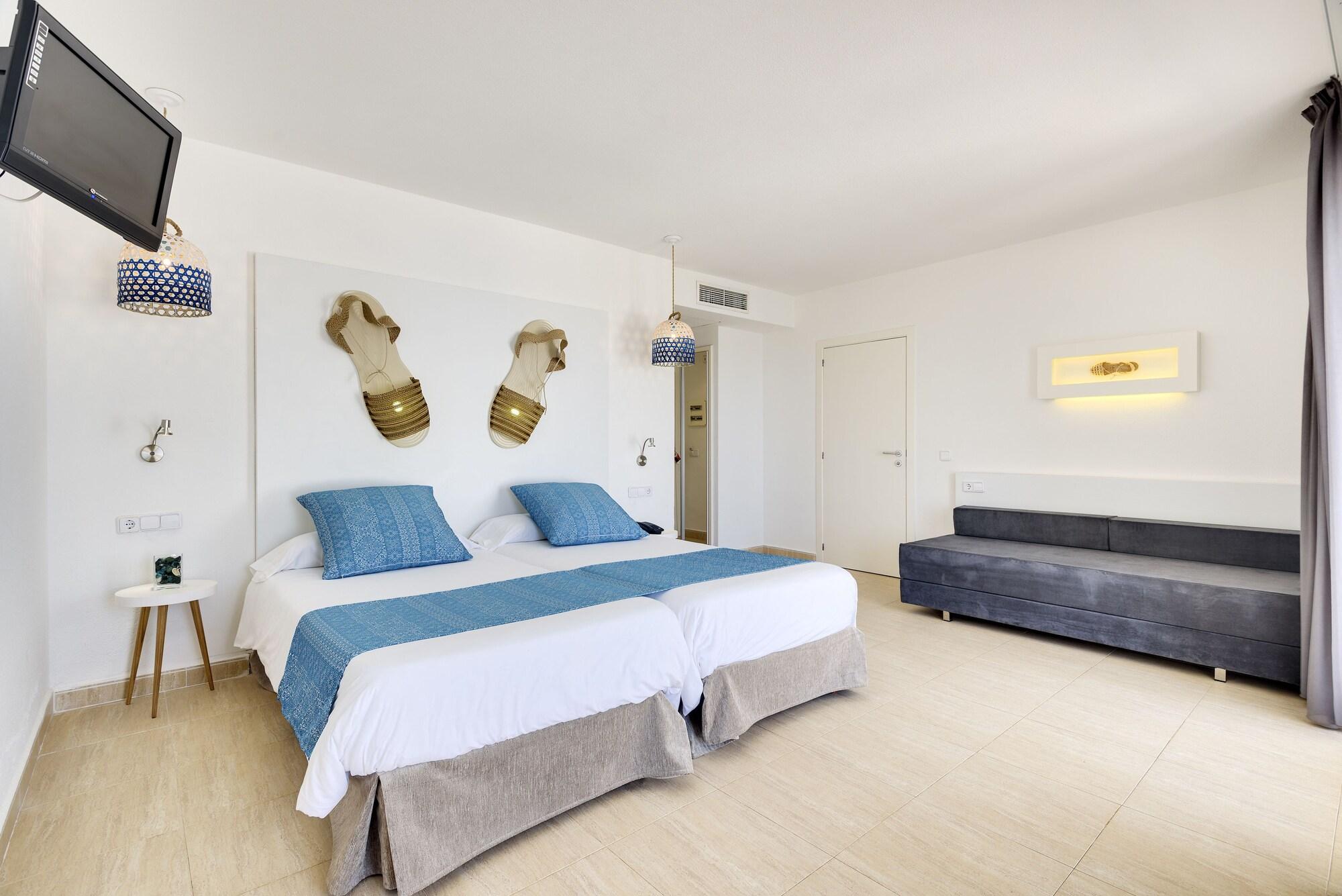 Aparthotel Tropic Garden Santa Eularia des Riu Luaran gambar