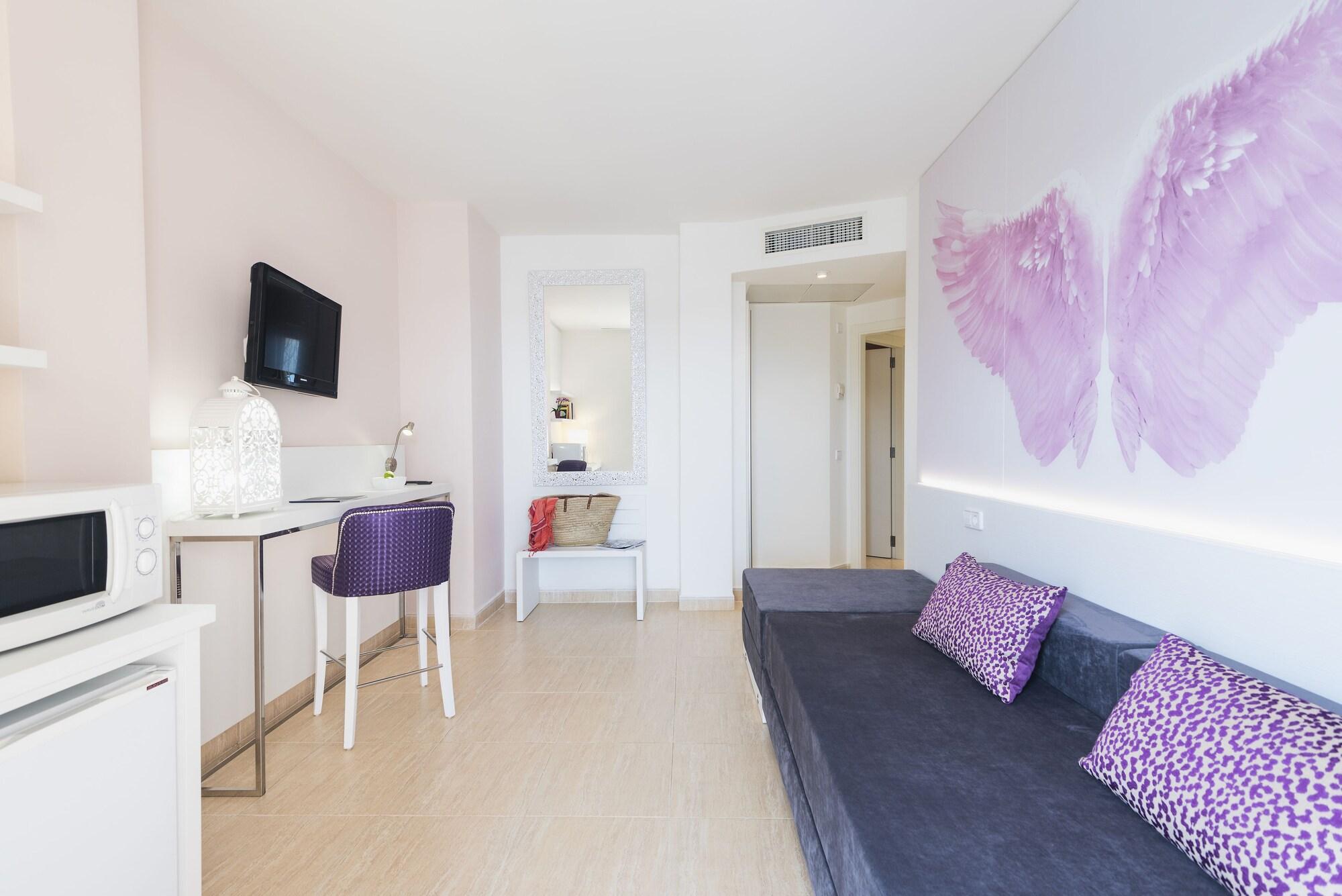 Aparthotel Tropic Garden Santa Eularia des Riu Luaran gambar