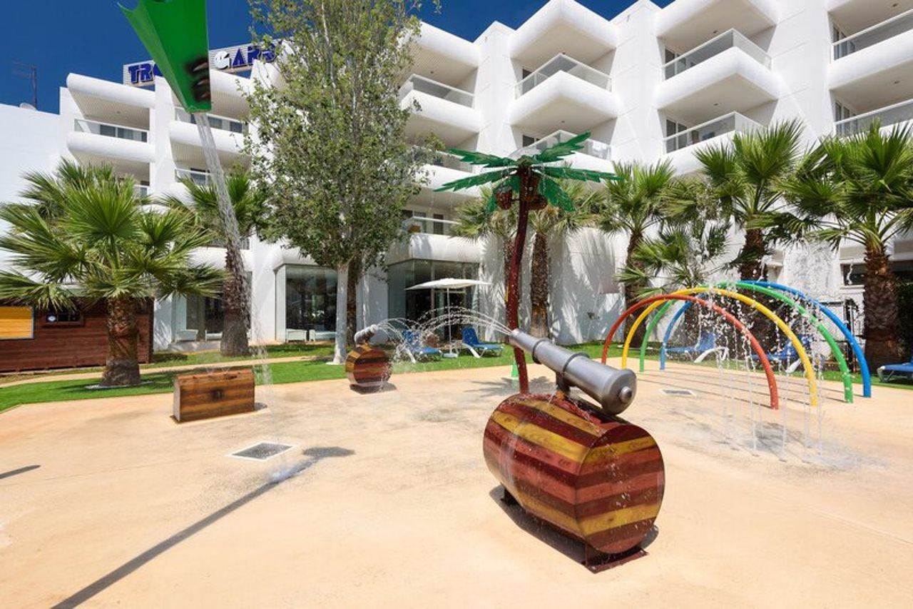 Aparthotel Tropic Garden Santa Eularia des Riu Luaran gambar