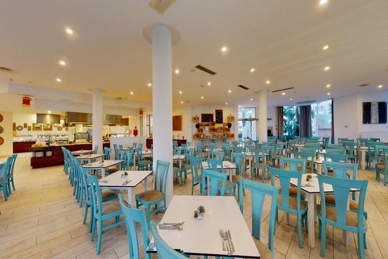 Aparthotel Tropic Garden Santa Eularia des Riu Luaran gambar